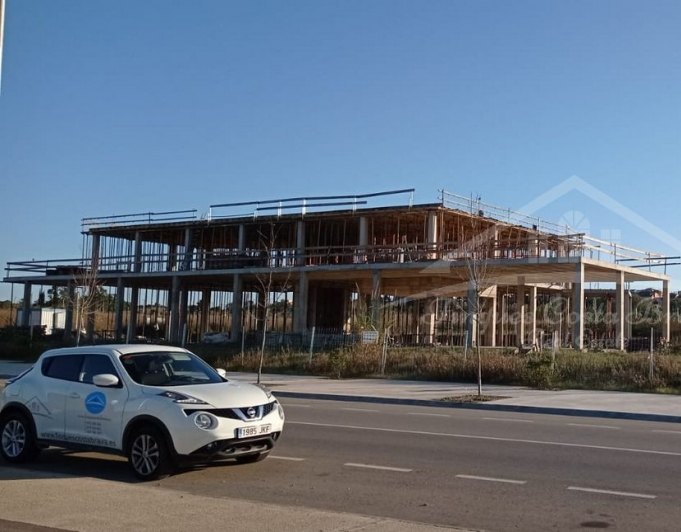 4014 - TERRENOS INDUSTRIALES EN VENTA EN PALAFRUGELL