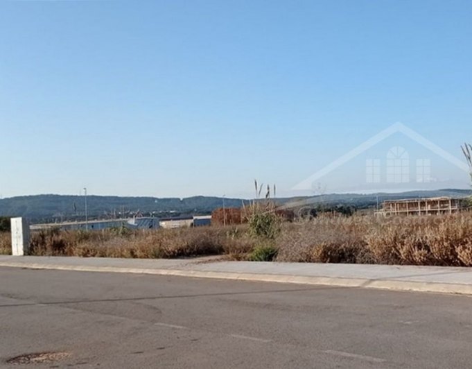 4014 - TERRENOS INDUSTRIALES EN VENTA EN PALAFRUGELL