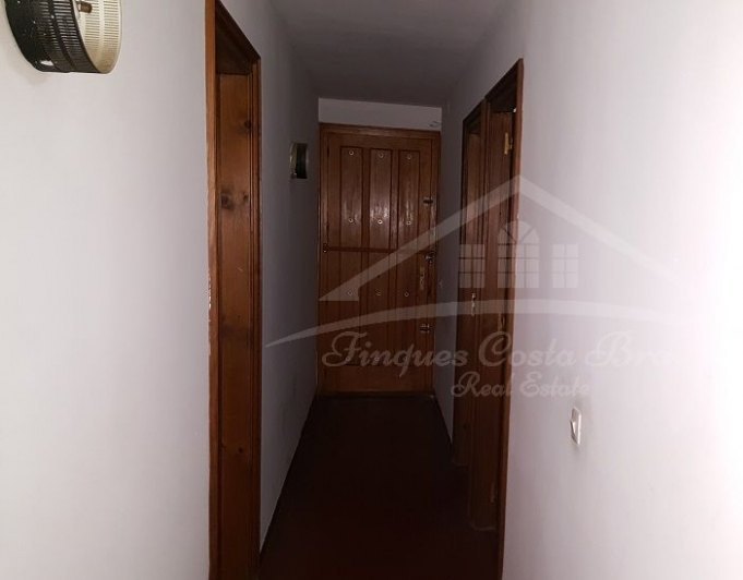 LOCAL01 - OPORTUNIDAD: Local en venta habilitado en Vall-Llobrega