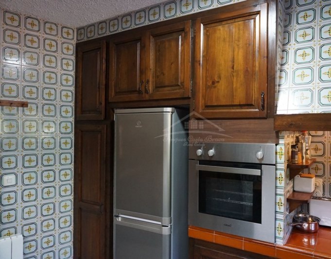 3031 - Típica masía catalana en venta,  totalmente restaurada, situada en Llagostera comarca de La Selva, Girona.