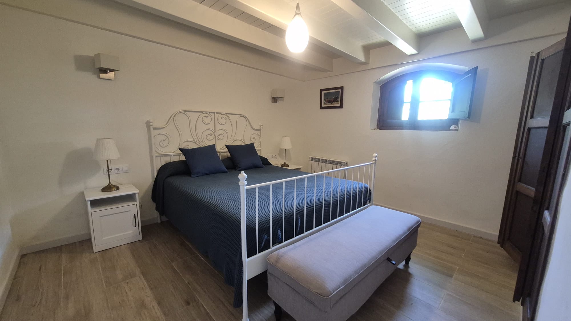 EN VENTA Joya Histórica Frente al Mar: Finca Exclusiva en la Bahía de Tamariu