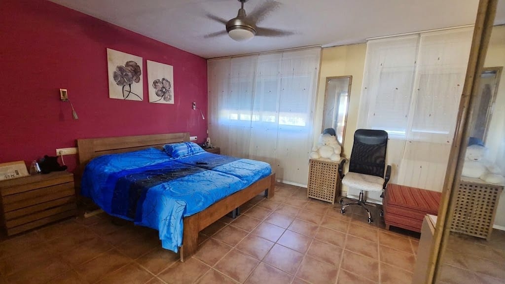 1023 - OPORTUNIDAD Casa en venta en Palafrugell amplia y con un gran patio